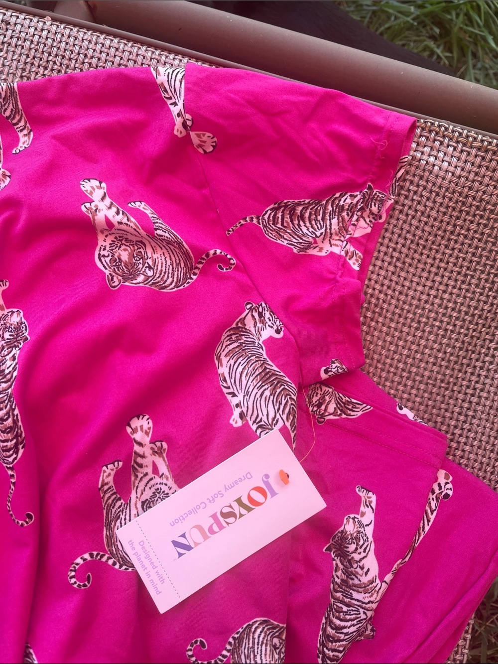Women’s pajamas - Picture 2 of 3